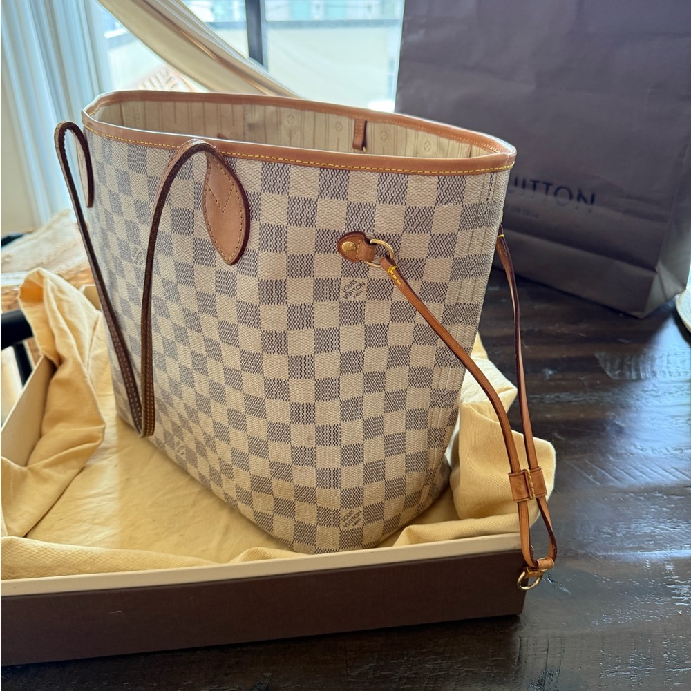 Louis Vuitton Neverfull Damier Azur Tote